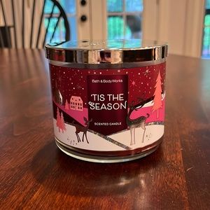 NWT white barn tis the season candle